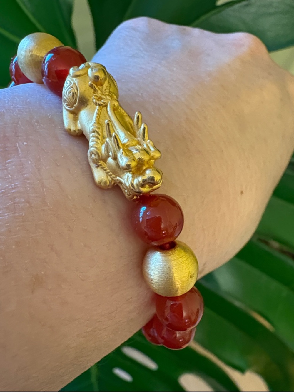 Red Agate Beads Wealth Pi Yao Lucky Feng Shui Stretch Bracelet #231